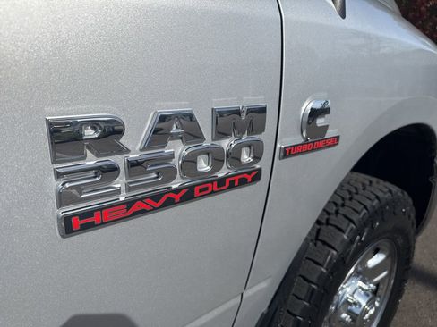 Used 2015 RAM 2500 Tradesman w/ Chrome Appearance Group image 9