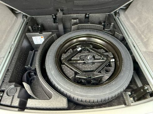 Certified 2022 Cadillac XT5 Premium Luxury image 37