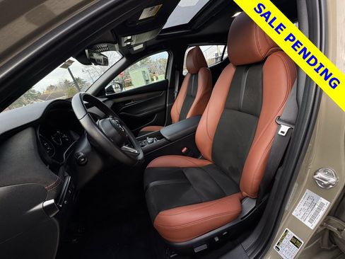 Used 2025 MAZDA MAZDA3 Carbon image 21