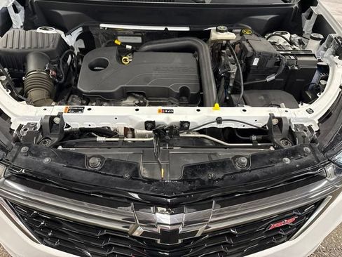 Used 2023 Chevrolet Equinox RS AWD/4WD image 24