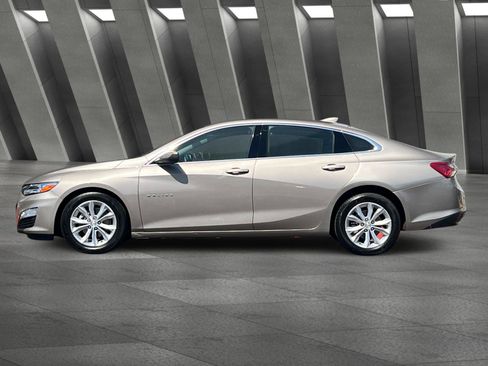 Used 2024 Chevrolet Malibu LT FWD image 7