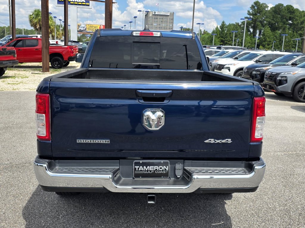 Used 2022 RAM 1500 Big Horn AWD/4WD image 3