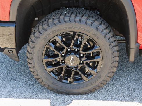 New 2026 Chevrolet Silverado 3500 High Country AWD/4WD image 39