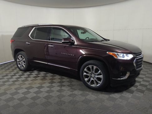 Used 2018 Chevrolet Traverse Premier AWD/4WD image 11
