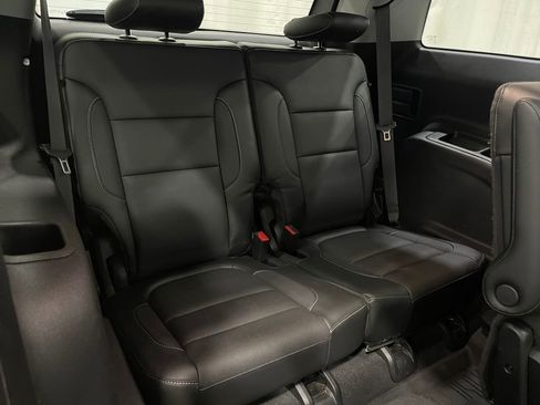 Used 2019 GMC Acadia SLT w/ Black Edition image 34