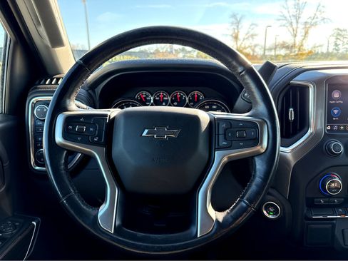 Used 2019 Chevrolet Silverado 1500 RST w/ All-Star Edition image 10