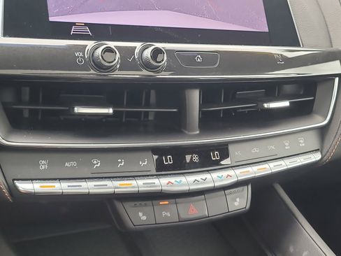 Used 2020 Cadillac CT5 Sport RWD image 25