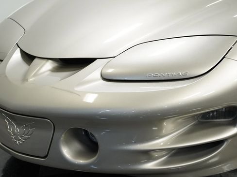 Used 1999 Pontiac Firebird Trans Am image 17