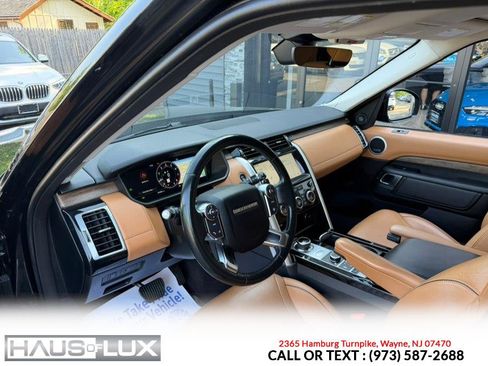 Used 2018 Land Rover Discovery HSE Luxury AWD/4WD image 12
