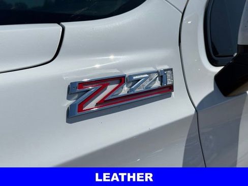 Used 2023 Chevrolet Tahoe Z71 w/ Z71 Off-Road Package AWD/4WD image 8