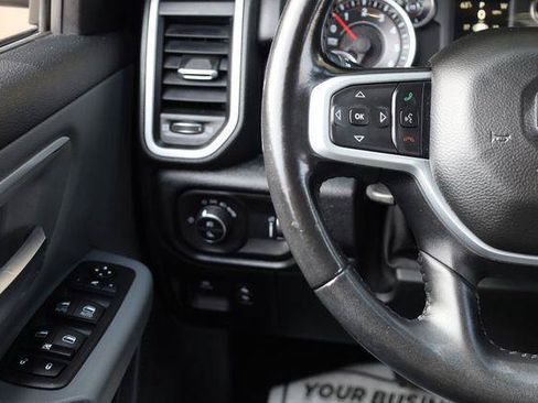 Used 2020 RAM 1500 Big Horn AWD/4WD image 32