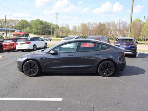 Used 2025 Tesla Model 3 Long Range image 7
