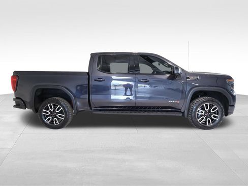 Used 2024 GMC Sierra 1500 AT4 w/ Technology Package AWD/4WD image 5