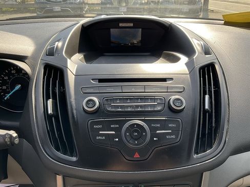 Used 2017 Ford Escape SE AWD/4WD image 31