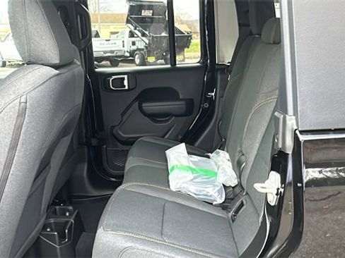 New 2026 Jeep Gladiator Sport image 20