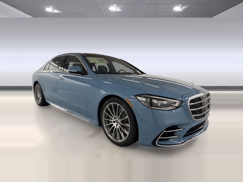 New 2026 Mercedes-Benz S 500 4MATIC image 7
