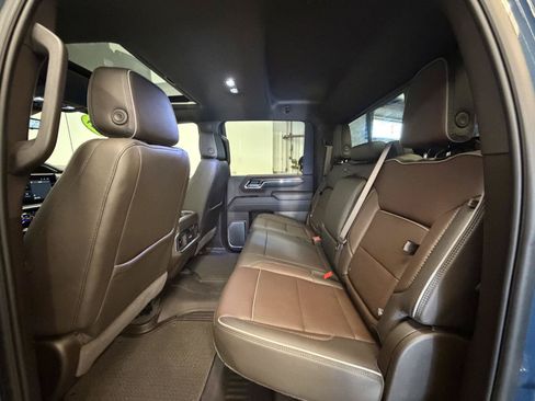 Used 2024 GMC Sierra 2500 Denali w/ Denali Reserve Package AWD/4WD image 27