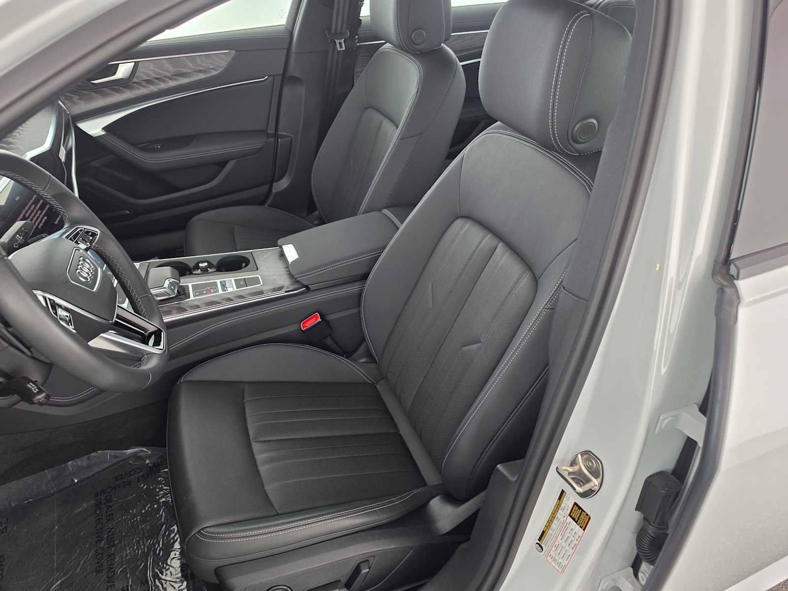 Used 2025 Audi A6 Premium Plus w/ Premium Plus Package AWD/4WD image 21