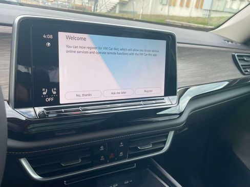 New 2026 Volkswagen Atlas SE image 27