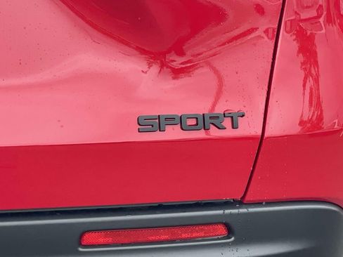 Used 2026 Honda HR-V Sport image 12