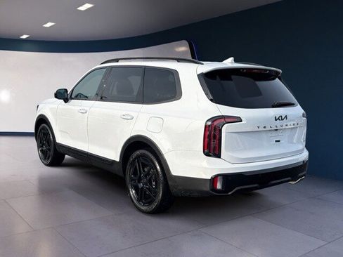 Certified 2025 Kia Telluride SX Prestige X-Line image 3