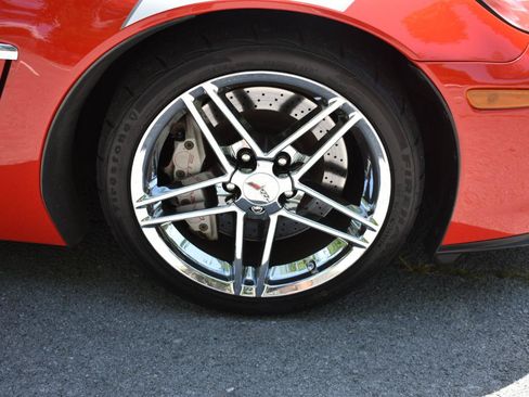 Used 2010 Chevrolet Corvette Grand Sport w/ Preferred Equipment Group RWD image 27
