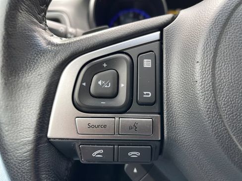Used 2016 Subaru Outback 2.5i Limited AWD/4WD image 17