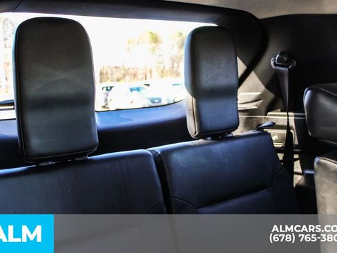 Used 2025 Mitsubishi Outlander SE image 19