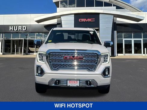 Used 2022 GMC Sierra 1500 Denali w/ Denali Premium Package AWD/4WD image 10