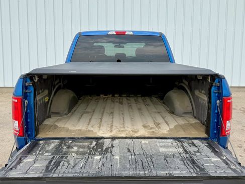 Used 2017 Ford F150 XL w/ Equipment Group 101A Mid AWD/4WD image 16