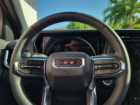 New 2027 GMC Terrain Elevation FWD image 23