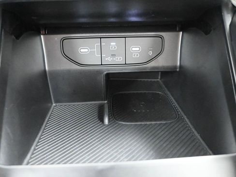 New 2025 Kia Sorento EX image 22