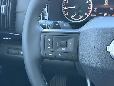 New 2026 Nissan Pathfinder SV AWD/4WD image 25