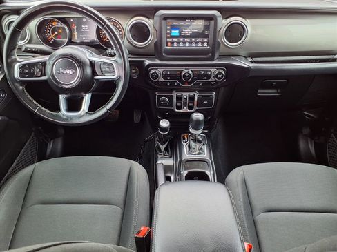 Used 2020 Jeep Wrangler Unlimited Sahara w/ LED Lighting Group image 4