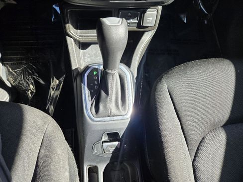 Used 2020 Jeep Renegade Sport image 34