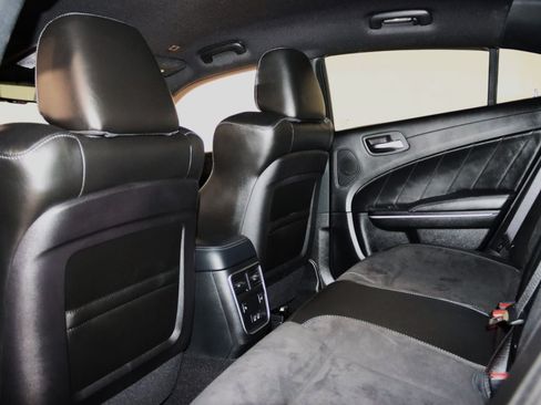 Used 2020 Dodge Charger Scat Pack RWD image 62