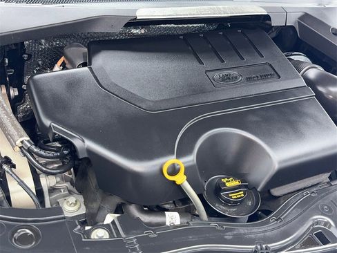 Used 2023 Land Rover Discovery Sport SE image 60