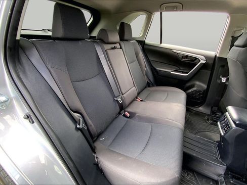 Used 2025 Toyota RAV4 LE FWD image 19