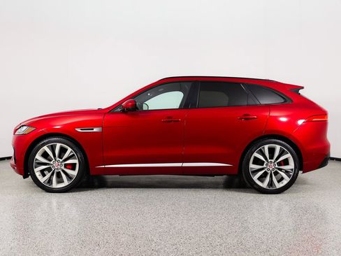 Used 2017 Jaguar F-PACE S image 6