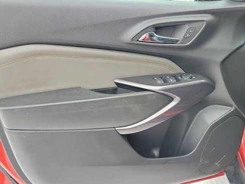 Used 2024 Chevrolet Trax ACTIV image 15