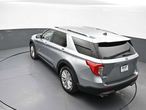 Used 2022 Ford Explorer King Ranch w/ Premium Technology Package AWD/4WD image 43
