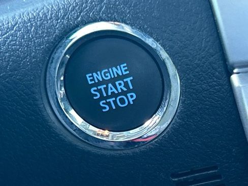 Used 2022 Toyota 4Runner SR5 Premium image 27