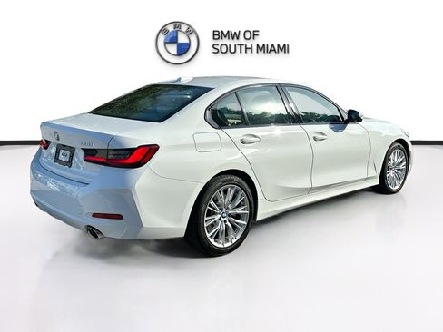Certified 2023 BMW 330i Sedan image 7