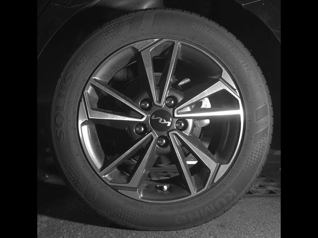 Used 2023 Kia Forte LXS FWD image 10