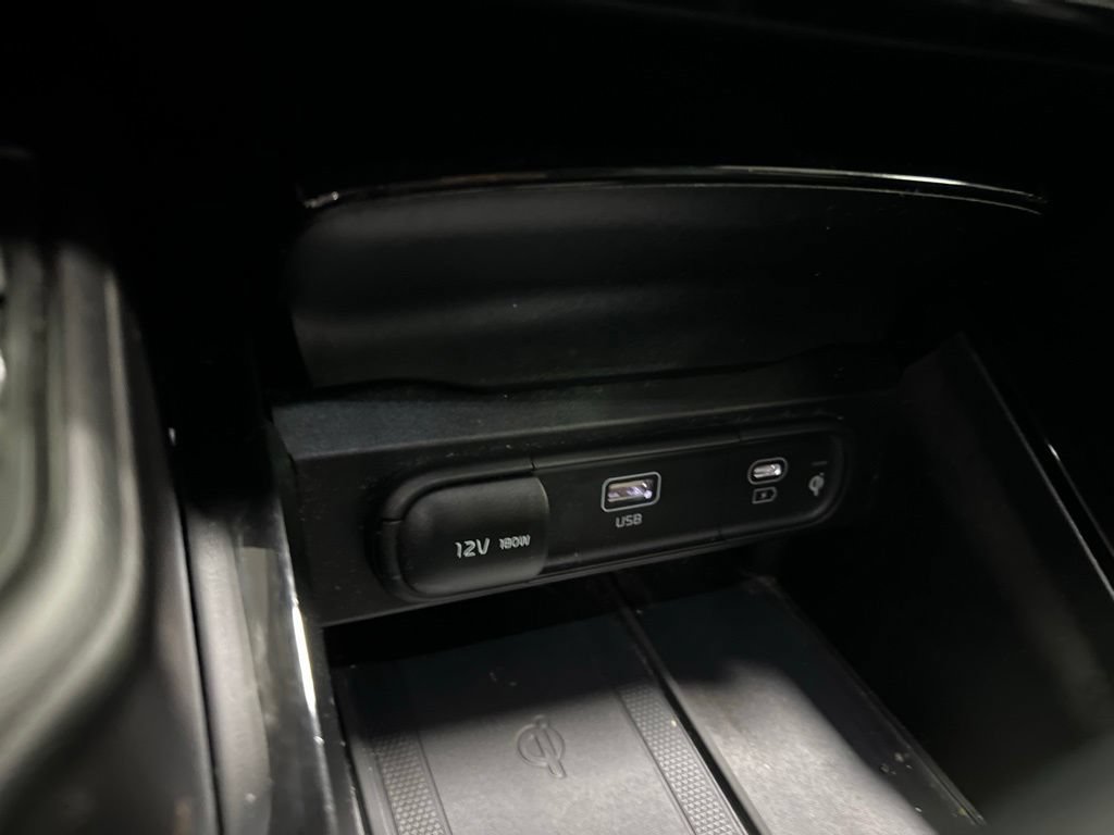 Used 2025 Kia Telluride S FWD image 31