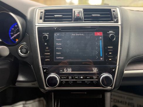 Used 2019 Subaru Outback 2.5i Limited w/ Popular Package #2 AWD/4WD image 16