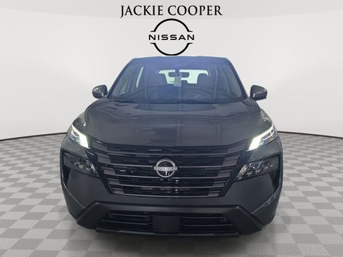 New 2026 Nissan Rogue SV w/ Cold Weather Package FWD image 2