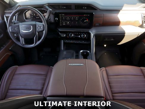 Used 2026 GMC Sierra 3500 Denali Ultimate image 6