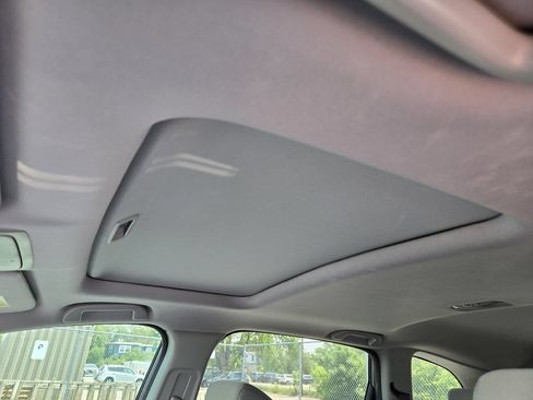 Used 2019 Honda CR-V EX image 25