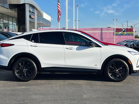 New 2026 Buick Envista Sport Touring w/ Convenience I Package image 4